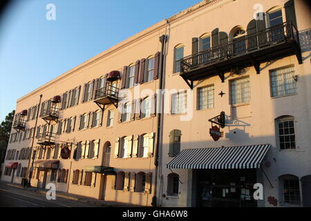 Il centro di Savannah in Georgia, facciate coloniale Foto Stock