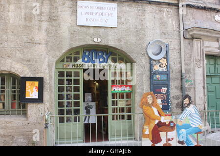 Spaccato di Moliere e Boby Lapointe sulla Place Gambetta, Pezenas Foto Stock