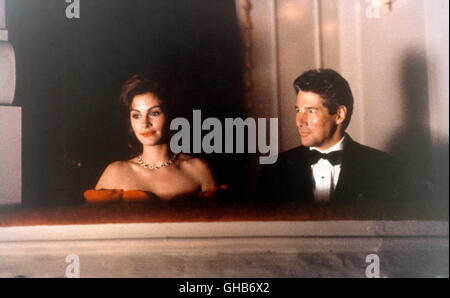 PRETTY WOMAN USA 1989 Garry Marshall Vivian (Julia Roberts) und Edward Lewis (Richard Gere) Regie: Garry Marshall Foto Stock