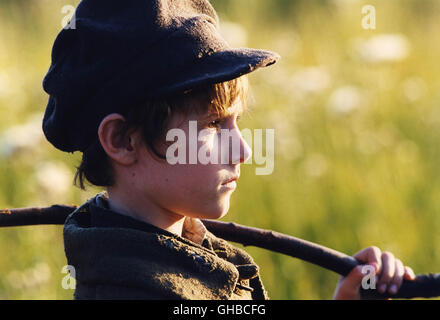 OLIVER TWIST UK/Repubblica ceca/FR/IT 2005 Roman Polanski Oliver Twist (BARNEY CLARK) Regie: Roman Polanski Foto Stock