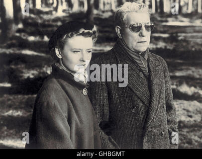 LA NUIT EST MON ROYAUME Frankreich 1951 Georges Lacombe JEAN GABIN (Raymond Pinsard), SIMONE VALERE (Louise Louveau) Regie: Georges Lacombe Foto Stock