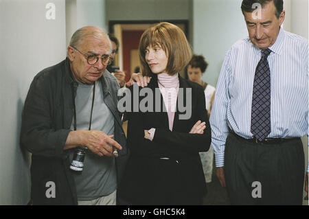 GEHEIME STAATSAFFÄREN L'ivresse du pouvoir F 2006 Claude Chabrol direttore Claude Chabrol und ISABELLE HUPPERT Regie: Claude Chabrol aka. L'ivresse du pouvoir Foto Stock