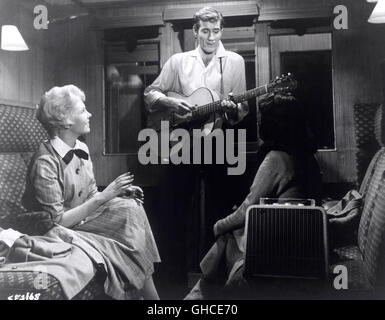 6 - 5 SPECIALE REGNO UNITO 1957-1958 AVRIL LESLIE, chitarrista JIM DALE e DIANE TODD nella musica spettacolo speciale (1957) Foto Stock