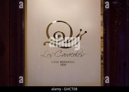 Simbolo del ristorante molto famoso a Barcellona di Spagna, Los Caracoles Foto Stock