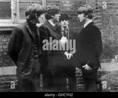 Un dura giornata di notte UK 1964 Richard Lester BEATLES: GEORGE HARRISON PAUL MCCARTNEY, Ringo Starr, John Lennon in una dura giornata di notte (1964). Regie: Richard Lester Foto Stock
