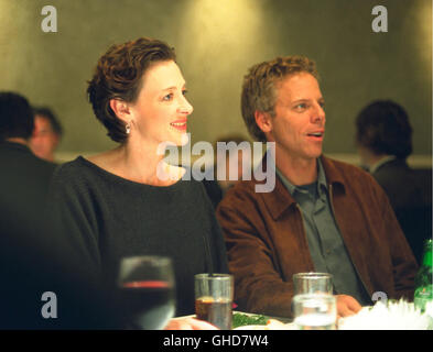 Amici con Denaro USA 2006 Nicole Holofcener Franny (Joan Cusack) und Matt (Greg Germann) Regie: Nicole Holofcener Foto Stock