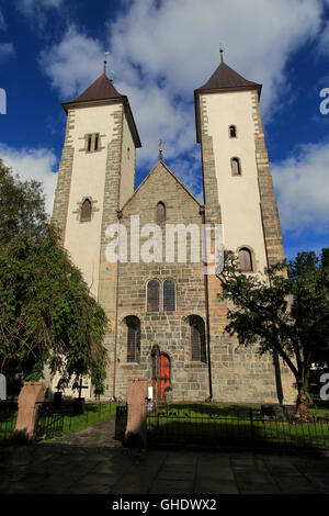 Chiesa di Santa Maria, Mariakirken, Bryggen area, Bergen, Norvegia risalente al XII secolo Foto Stock