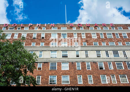 La parte esterna del privato Dolphin Square Station wagon a Pimlico, Londra. Foto Stock