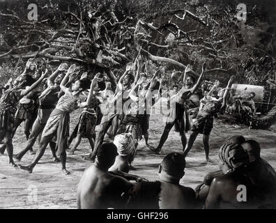 I PECCATI DI RACHEL CADEI USA 1961 Gordon Douglas Scena di balli africani in Congo Belga. Regie: Gordon Douglas Foto Stock