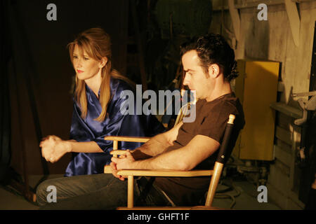 Inland Empire / Film entro una pellicola: attrice Nikki Grace (Laura Dern) con Devon Berk (JUSTIN THEROUX) sul set Regie: David Lynch aka. Inland Empire Foto Stock