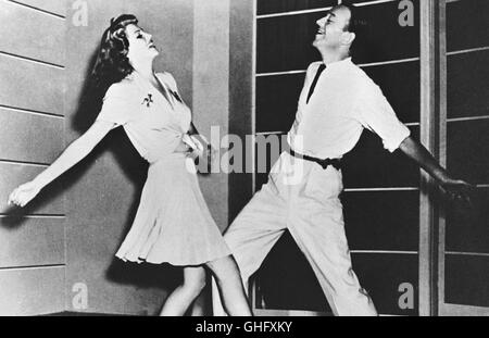 RITA HAYWORTH e Fred Astaire come danze di coppia Regie: William A. Seiter Foto Stock