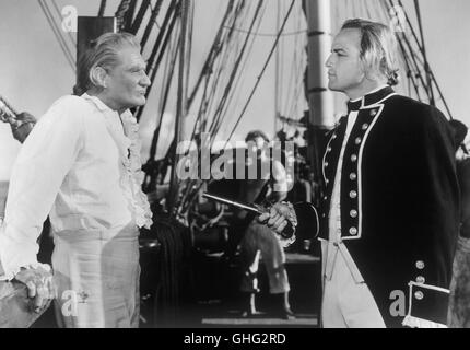 L'ammutinamento del Bounty TREVOR HOWARD (capitano Bligh), Marlon Brando (Lt. Fletcher Christian) Regie: Lewis Milestone aka. L'ammutinamento del Bounty Foto Stock