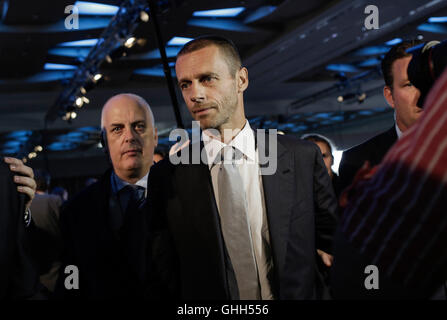 Atene, Grecia. Xiv Sep, 2016. Aleksander Ceferin, nuovo presidente della UEFA e Presidente della Associazione di calcio della Slovenia durante il dodicesimo UEFA Congresso straordinario a Atene, Grecia, 14 settembre 2016. Foto: Baltagiannis Socrates/dpa/Alamy Live News Foto Stock