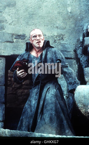 Der geniale aber skrupellose Wissenschaftler Victor Frankenstein erschafft nach zahlreichen fehlgeschlagenen Versuchen eine Kreatur schreckenerregende... Bild: Robert De Niro (Die Kreatur) Regie: Kenneth Branagh aka. Mary Shelley"s Frankenstein Foto Stock
