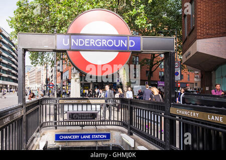 Chancery Lane La stazione della metropolitana di Londra, Inghilterra, Regno Unito Foto Stock