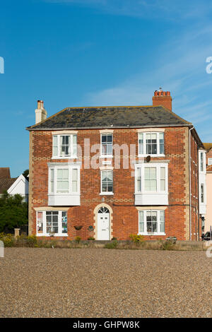 Ocean house guest house sul percorso di Cragg Aldeburgh Suffolk REGNO UNITO Foto Stock