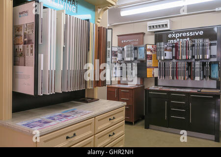 Display in Home Depot, NYC Foto Stock