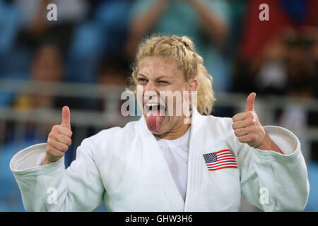 Rio De Janeiro, Brasile. 11 Ago, 2016. American judoka KAYLA Harrison vince la medaglia d'oro nel pesante (78kg) Donna Judo Olimpiadi a Rio de Janeiro 2016 il Carioca 2 Arena. Credito: Geraldo Bubniak/ZUMA filo/Alamy Live News Foto Stock