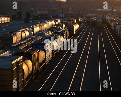 Ferrovia cantiere di commutazione, Des Moines, IA. Iowa State Capital Building Foto Stock