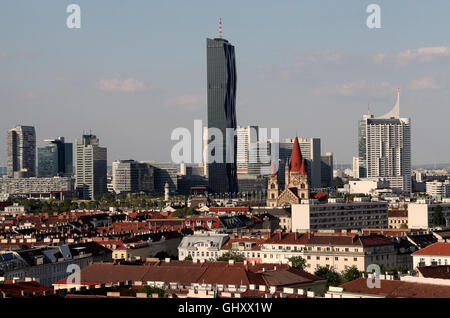 Vista di Vienna dal Wiener ruota panoramica Riesenrad Foto Stock