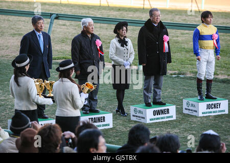 Collegamenti del vincitore di gara 11, la grande gara della giornata la American Jockey Club Cup con montepremi di oltre 115 mi Foto Stock