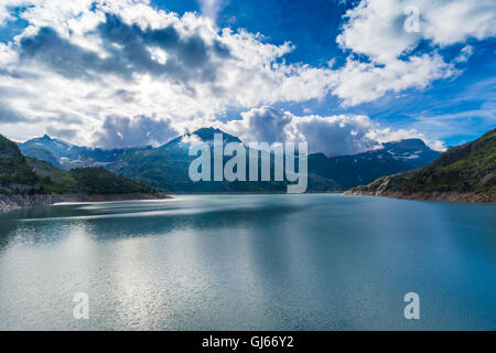 Lac (lago) Emosson vicino Finhaut in Vallese, Svizzera Foto Stock