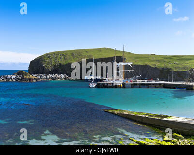 dh North Haven porto FIERA ISLE SHETLAND Boats alto yacht nave molo porto Scozia isole settentrionali Foto Stock