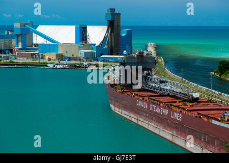 Impianto di sale e nolo nave sul Lago Huron, Goderich, Ontario, Canada Foto Stock