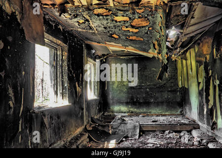 Casa dopo il fuoco in hdr Foto Stock