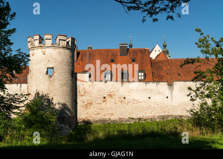 Le mura del centro storico di Landsberg am Lech, Upper-Bavaria, Baviera, Germania, Europa Foto Stock