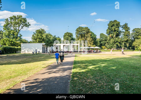 Il nuovo ristorante e caffetteria nella motivazione di Chiswick House, un inizio settecento villa palladiana a Chiswick, London, England, Regno Unito Foto Stock