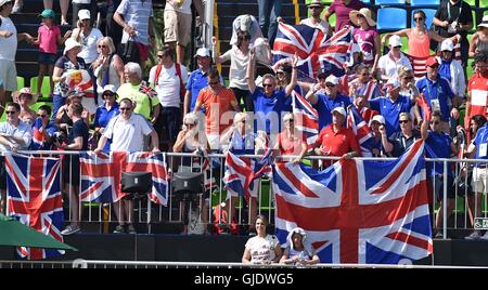 Rio de Janeiro, Brasile. 15 Agosto, 2016. I tifosi inglesi. Freestyle dressage. Deodoro centro equestre. Rio de Janeiro. Il Brasile. 15/08/2016. Credito: Sport In immagini/Alamy Live News Foto Stock