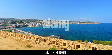 La città di Rethymno Grecia vista dalla Fortezza rocca landmark Foto Stock