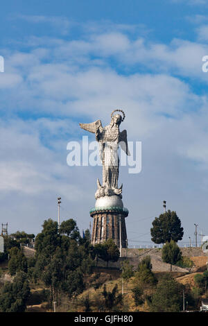 La Vergine di Quito in Quito, Ecuador. Foto Stock