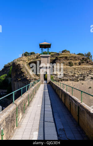 Saint-Chamas, village de Provence Bdr Francia 13 Foto Stock