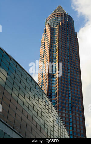 Messeturm frankfurt Foto Stock