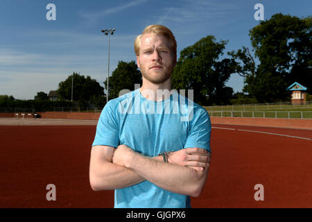 Gran Bretagna Jonnie Peacock durante una sessione multimediale alla Loughborough High Performance Center. Foto Stock