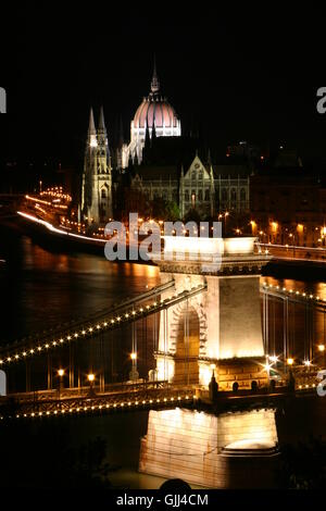 Ponte fotografia notturna il parlamento Foto Stock