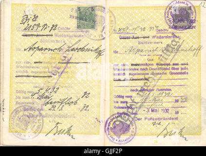 BASA 1868K 1 3 12 Asparuh Leshnikov Passaporto Foto Stock