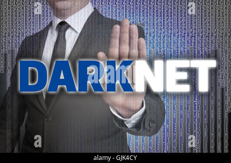 Darknet con matrice è rappresentato da parte dell'imprenditore. Foto Stock