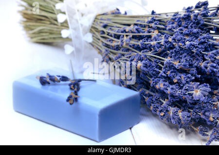 Sapore di sapone di lavanda Foto Stock
