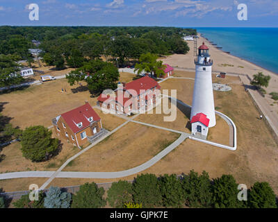 Fort Gratiot faro sulla riva del Lago Huron in corrispondenza della bocca di St Clair fiume in Port Huron Michigan Foto Stock