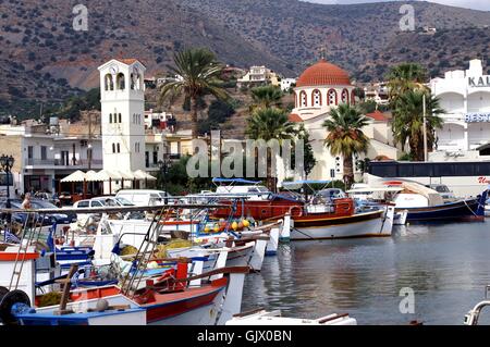 Barche da pesca in Elounda,creta Foto Stock