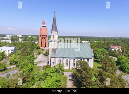 Vista aerea su hanko chiesa, nella città di Hanko in Uusimaa, Finlandia Foto Stock