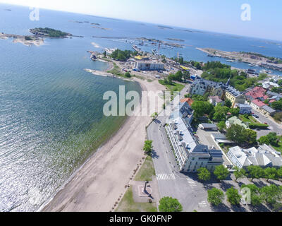 Vista aerea su Hanko city beach, Uusimaa, Finlandia Foto Stock