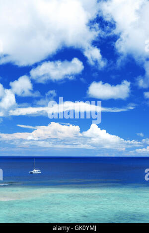 Blu firmamento cloud Foto Stock