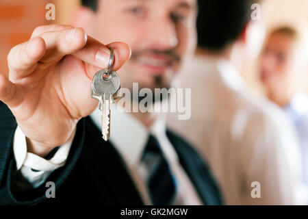 Agenti in appartamento sopra sono la chiave Foto Stock