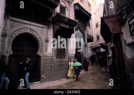 Ca. 1990-2000, FËs, Marocco --- La città vecchia di Fez --- Image by © Jeremy Horner Foto Stock