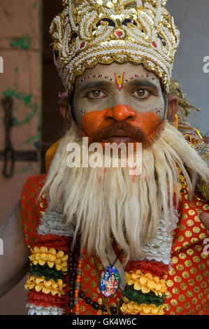 Pushkar, India --- uomo vestito da dio scimmia Hanuman a Pushkar Fair --- Image by © Jeremy Horner Foto Stock
