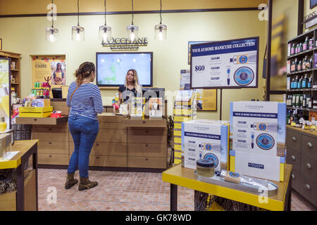 Florida,Sud,Napoli,Centro commerciale Coastland Centre,centro commerciale,l'Occitane en Provence,negozio,vendita,catena,merce,prodotti esposizione sal Foto Stock